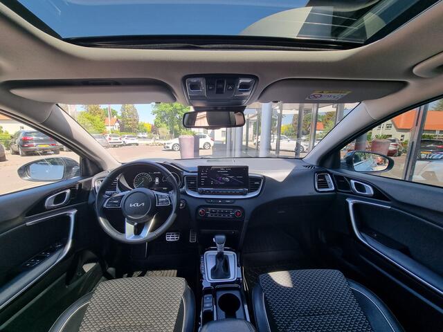 KIA Xceed 1.6 GDi PHEV DynamicPlusLine | Panorama | Leder | AutoPark | Nette staat!