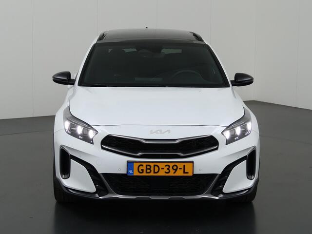 KIA Xceed 1.5 T-GDi GT-Line | Panoramadak | Stoel/Stuurwielverwarming | Elektrische achterklep | Keyless | Navigatie |