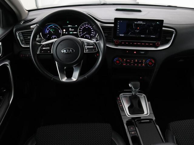 KIA Xceed 1.6 GDI PHEV | Carplay | Navigatie | Half leder | Climate control | Keyless | Full LED | Cruise control | Bluetooth