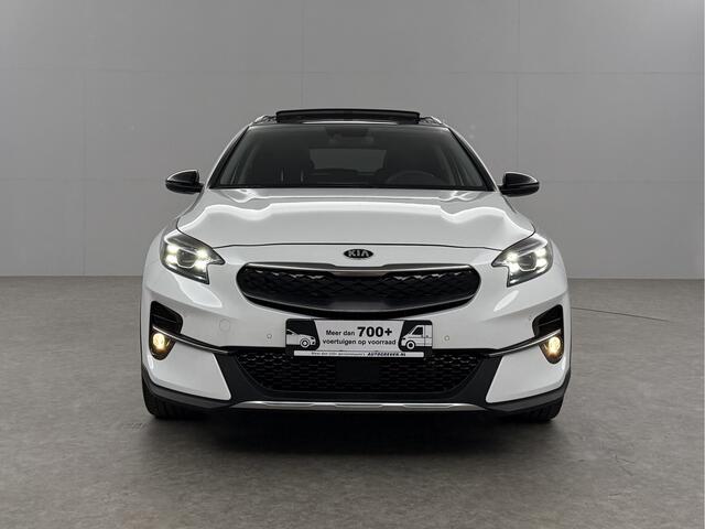 KIA Xceed 1.6 GDi PHEV ExecutiveLine 165PK Parelmoer Pano Carplay Camera LED Virtual Memory-Seats Leder 18"LMV Clima Navi PDC Stoel/Stuurverwarming