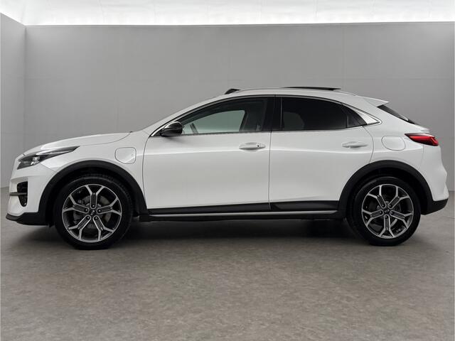 KIA Xceed 1.6 GDi PHEV ExecutiveLine 165PK Parelmoer Pano Carplay Camera LED Virtual Memory-Seats Leder 18"LMV Clima Navi PDC Stoel/Stuurverwarming