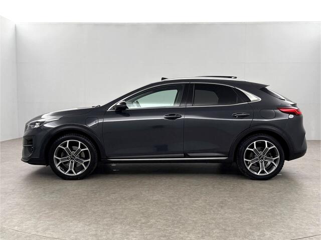 KIA Xceed 1.6 GDi PHEV ExecutiveLine 165PK Pano Camera Carplay LED Virtual Trekhaak Memory-seat Clima Cruise Navi PDC 18''LMV