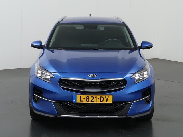 KIA Xceed 1.0 T-GDi DynamicPlusLine | Navigatiesysteem | Stoel/Stuurwielverwarming | Parkeercamera | Climate control | Apple/Android CarPlay