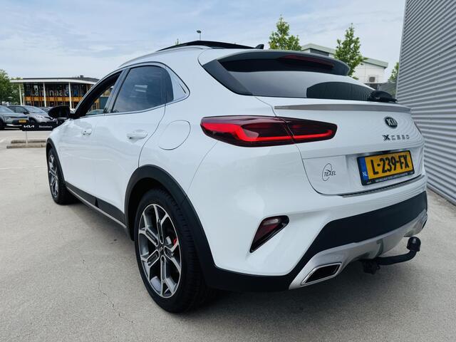 KIA Xceed 1.5 T-GDI MHEV ExecutiveLine NW Staat ! | Trekhaak | All seasons | NW geleverd & Onderhouden