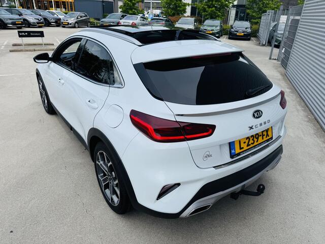 KIA Xceed 1.5 T-GDI MHEV ExecutiveLine NW Staat ! | Trekhaak | All seasons | NW geleverd & Onderhouden