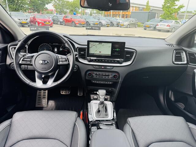 KIA Xceed 1.5 T-GDI MHEV ExecutiveLine NW Staat ! | Trekhaak | All seasons | NW geleverd & Onderhouden