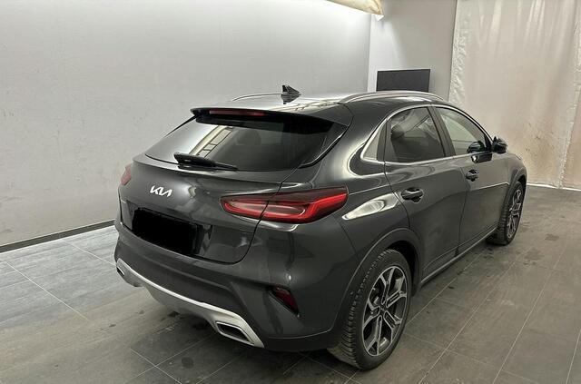 KIA Xceed 1.6 GDi PHEV ExecutiveLine FULL OPTION | Schuifdak, Stoel ventilatie, Elektr. stoel, Dodehoekherkenning, Elekr. achterklep, 18 inch velgen, 1e eigenaar, dealer onderhouden, 1300 kg trekgewicht!