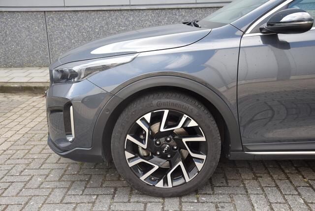 KIA Xceed 1.0 T-GDi DynamicPlusLine | Lederen bekleding | Schuif-kanteldak | Elektrisch bedienbare achterklep |