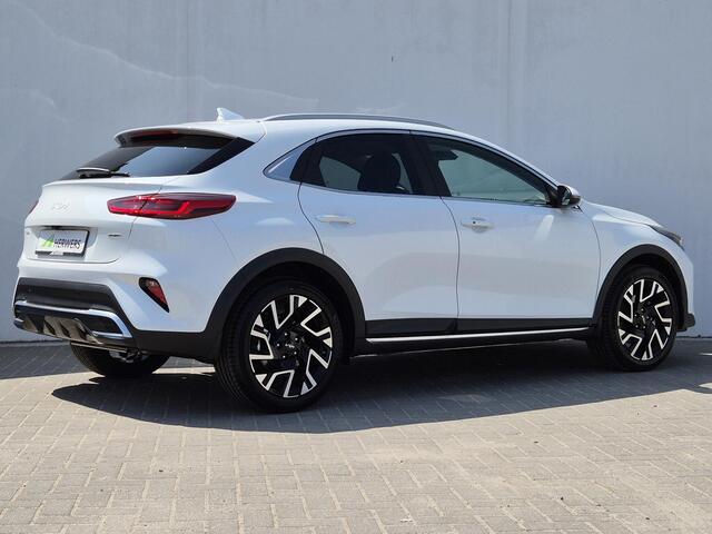 KIA Xceed 1.6 GDi PHEV Plug-in ExecutiveLine Automaat / 7 jaar Fabrieksgarantie / Elektrische achterklep / Stuur- en Stoelverwarming / Adaptief cruise control / Stoelverkoeling voor / Trekgewicht 1300 kg / Apple Carplay Android Auto /