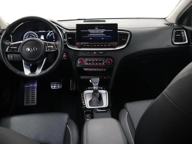 KIA Xceed 1.6 GDi PHEV ExecutiveLine | Navigatiesysteem | Parkeercamera | Leder | Stoel&Stuurwielverwarming |