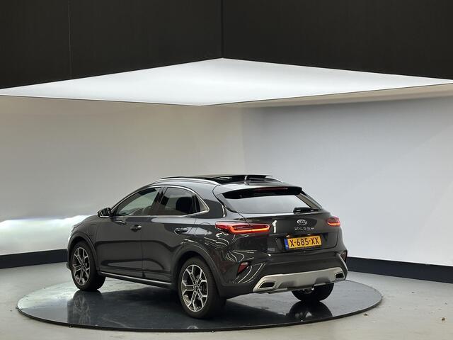 KIA Xceed 1.6 GDi PHEV ExecutiveLine | Panodak| Trekhaak | Leer | All weatherbanden