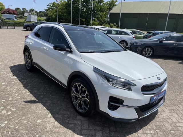 KIA Xceed 1.6 GDi PHEV ExecutiveLine | Trekhaak, Schuifdak, Stoel ventilatie, Digitaal Display, Lederen bekleding, Dealer onderhouden, 1e eigenaar, Parkeersensoren V+A, 18 inch velgen, FULL OPTION!