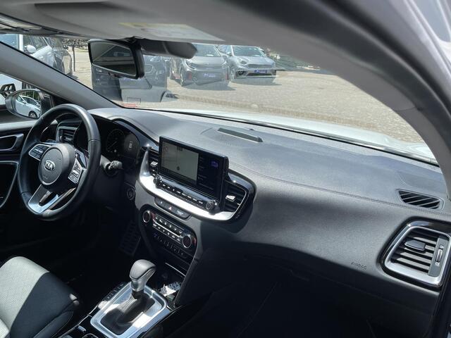 KIA Xceed 1.6 GDi PHEV ExecutiveLine | Trekhaak, Schuifdak, Stoel ventilatie, Digitaal Display, Lederen bekleding, Dealer onderhouden, 1e eigenaar, Parkeersensoren V+A, 18 inch velgen, FULL OPTION!
