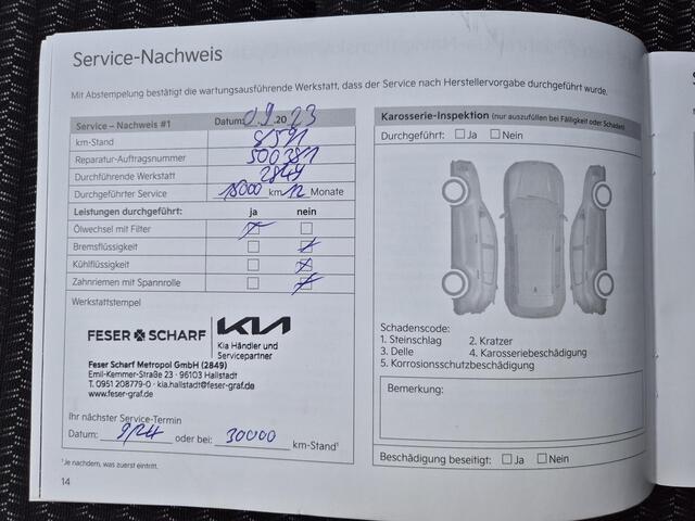 KIA Xceed 1.6 GDi PHEV Plug-in DynamicLine Facelift Automaat / Navigatie via Apple Carplay of Android Auto / Stuur- en Stoelverwarming / Adaptief CC / Achteruitrijcamera / Trekgewicht 1300 kg / Climate control /
