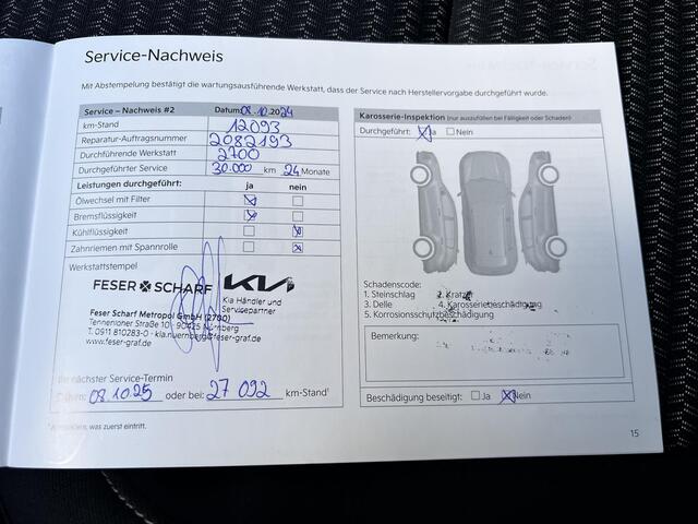 KIA Xceed 1.6 GDi PHEV DynamicLine Automaat / Zeer weinig km / 7 jaar Fabrieksgarantie / Facelift / Dealer onderhouden / Trekgewicht 1.300 kg / Navigatie via Apple Carplay Android / Adapt. CC / Stuur- en stoelverwarming / All Season banden /