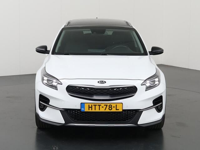 KIA Xceed 1.6 GDi PHEV ExecutiveLine | Panoramadak | Lederen Bekleding | Stoelventilatie | Elektrisch verstelb. bestuurdersstoel met geheugen | Stoel/Stuurwielverwarming