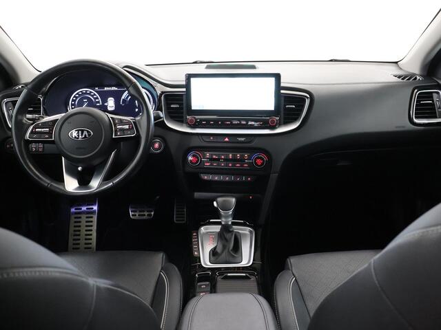 KIA Xceed 1.6 GDi PHEV ExecutiveLine | Panoramadak | Lederen Bekleding | Stoelventilatie | Elektrisch verstelb. bestuurdersstoel met geheugen | Stoel/Stuurwielverwarming