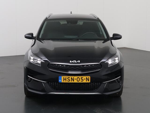 KIA Xceed 1.6 GDi PHEV ExecutiveLine | Navigatie | Parkeercamera | Stoelverwarming/verkoeling | Keyless Go |