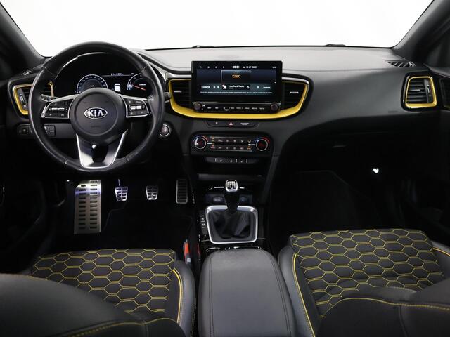 KIA Xceed 1.4 T-GDi DynamicPlusLine | Panoramadak | Stoel/Stuurwielverwarming | Keyless | Navigatie | Climate Control |