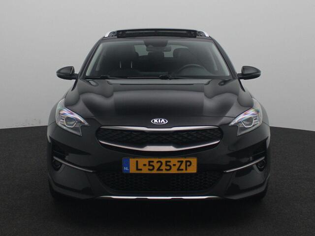 KIA Xceed 1.6 GDi PHEV ExecutiveLine | Climate Control | Adaptieve Cruise Control | Elektrisch glazen schuif/kantel panoramisch dak | Navigatie | Lichtmetalen Velgen | Afneembare Trekhaak|