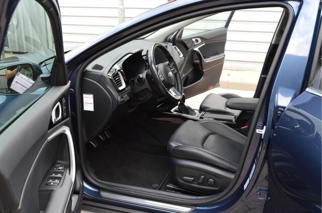KIA Xceed 1.5 T-GDI MHEV ExecutiveLine O.a: Stoelverwarming/koeling, Pano, PDC, Camera, Etc. All-in prijs!