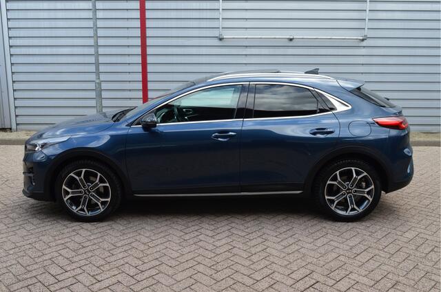 KIA Xceed 1.5 T-GDI MHEV ExecutiveLine O.a: Stoelverwarming/koeling, Pano, PDC, Camera, Etc. All-in prijs!