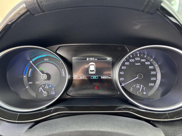 KIA Xceed 1.6 GDi PHEV DynamicLine | Camera achter | Climate