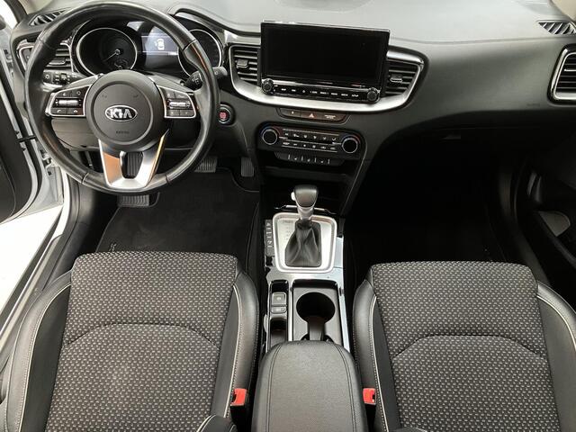 KIA Xceed 1.6 GDi PHEV DynamicLine / Navigatie / Stoel- en Stuurverwarming / Cruise Control / Climate Control / Camera /
