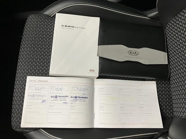 KIA Xceed 1.6 GDi PHEV DynamicLine / Navigatie / Stoel- en Stuurverwarming / Cruise Control / Climate Control / Camera /