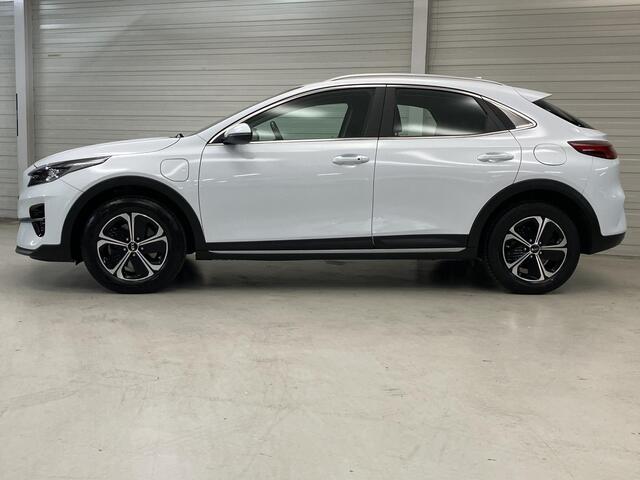 KIA Xceed 1.6 GDi PHEV DynamicLine / Navigatie / Stoel- en Stuurverwarming / Cruise Control / Climate Control / Camera /