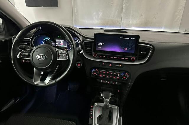 KIA Xceed 1.6 GDi PHEV DynamicPlusLine | Dealer onderhouden, 1e eigenaar, 10 jaar garantie, Parkeersensoren V+A, 18 inch velgen!