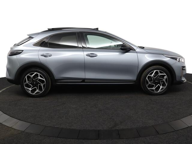 KIA Xceed 1.5 T-GDi GT-Line Airco - Apple Carplay/Android Auto - Cruise Control Adaptief - Dodehoekdetectie - Voorstoelen Verwarmd - Fabrieksgarantie tot 07-2031