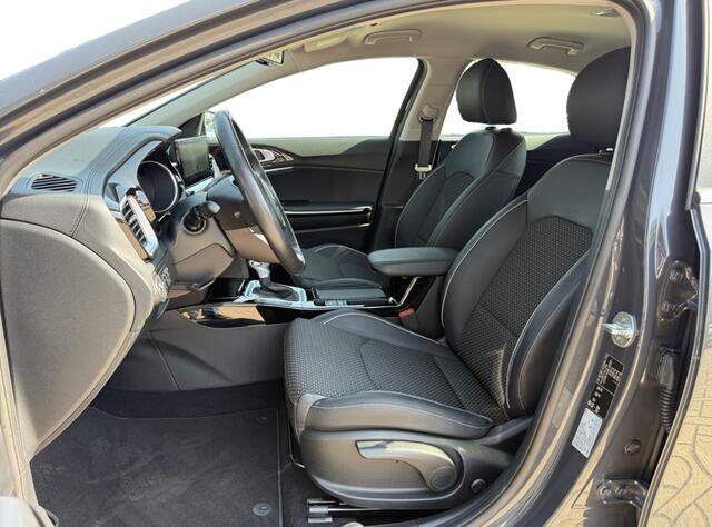 KIA Xceed 1.6 GDi PHEV DynamicLine I 18 Inch I Leder I Navi I Keyless