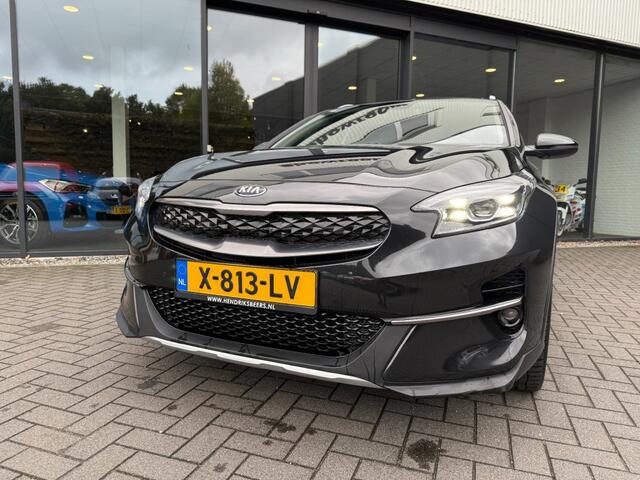 KIA Xceed 1.6 GDI PHEV Dynamic,Schuifdak,LED,Half Leer,Digi Dash,Lane Ass.,Navi,Clima,Cruise