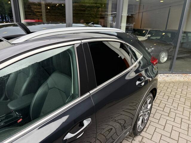KIA Xceed 1.6 GDI PHEV Dynamic,Schuifdak,LED,Half Leer,Digi Dash,Lane Ass.,Navi,Clima,Cruise