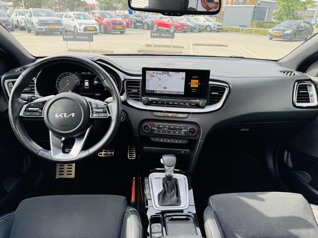 KIA Xceed 1.5 T-GDI MHEV Black Edition NL-Dealerauto | Keyless | Privacyglass | Stoel&Stuurverw.