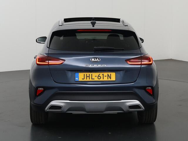 KIA Xceed 1.6 GDi PHEV ExecutiveLine | Panoramadak | Lederen Bekleding | Stoelventilatie | Elektrisch verstelb. bestuurdersstoel met geheugen | Stoel/Stuurwielverwarming