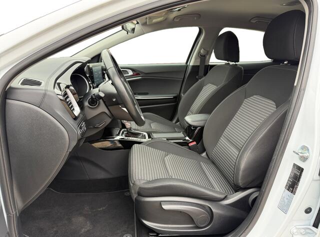 KIA Xceed 1.6 GDi PHEV DynamicLine I Trekhaak I Carplay I Camera