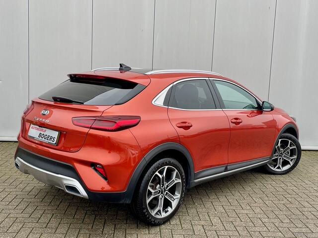 KIA Xceed 1.5 T-GDI MHEV DynamicPlusLine Automaat Navigatie, Schuifdak, Climate Control, Adaptive Cruise Control, 18"Lm, Achteruitrijcamera