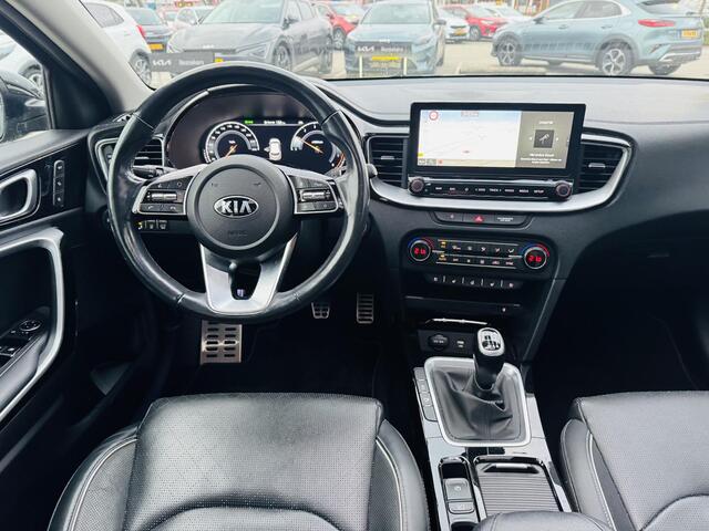 KIA Xceed 1.0 T-GDi ExecutiveLine Trekhaak NL-dealerauto |Panoramadak | Keyless | Stoel&Stuurverw.| Stoelkoeling | Memoryseat | Clima | Cruise | Navi | Camera