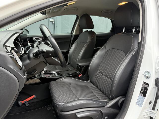 KIA Xceed 1.6 GDi PHEV DynamicLine / Afneembare Trekhaak (1300 KG Trekgewicht) / All Season Banden / Cruise Control / Apple Carplay / Navigatie / Achteruitrijcamera