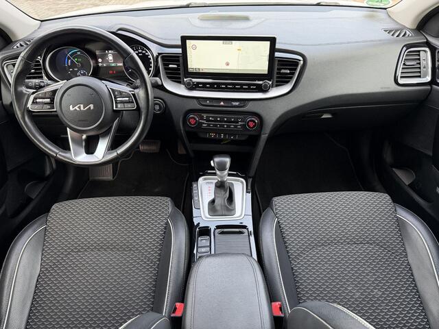 KIA Xceed 1.6 GDi PHEV ExecutiveLine / 7 jaar Fabrieksgarantie / Dealer Onderhouden / EAER 42 km / Adaptieve Cruise / Camera / Apple Carplay & Android Auto / Stoel & Stuurwielverwarming / DAB /