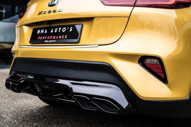 KIA Xceed 1.6 T-GDi LAUNCH EDITION PANO / ACC / SPECIAAL UITLAAT / BOMVOL / DEALAER ONDERHOUDEN / CUSTOM