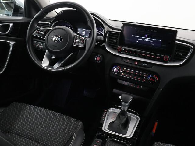 KIA Xceed 1.5 T-GDI MHEV DynamicPlusLine | Stoel/Stuurwielverwarming | Cruise Control Adaptief | Dodehoek Detectie | Keyless Go | Navigatie | Parkeercamera |