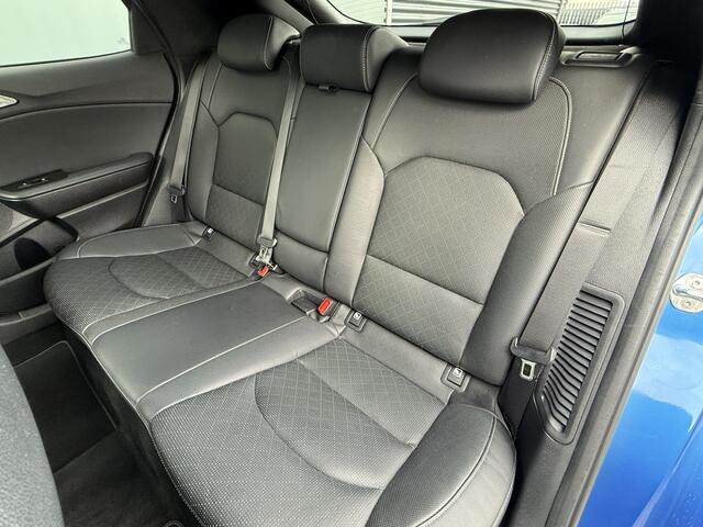 KIA Xceed BWJ 2021 | 1.6 GDi PHEV 141PK ExecutiveLine | TREKHAAK | PANO | LEER | 18'' LMV | CAMERA | STOELVERW | ACHTERBANK VERW | CARPLAY |