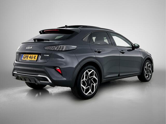 KIA Xceed 1.5 T-GDi GT-Line Interesse in deze Kia? Deze is uitsluitend te bezichtigen op basis afspraak in Kia Breda