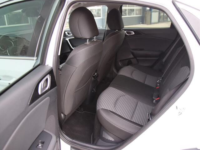 KIA Xceed 1.6 GDi PHEV DynamicPlusLine Trekhaak, Stuur-Stoel vw, Keyless Prijspakker!