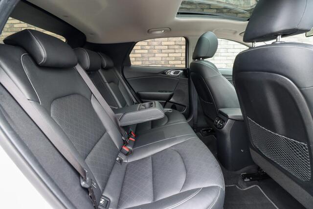 KIA Xceed 1.6 GDi PHEV ExecutiveLine | Panoramadak | Adaptieve cruise | Rijklaarprijs - incl.garantie