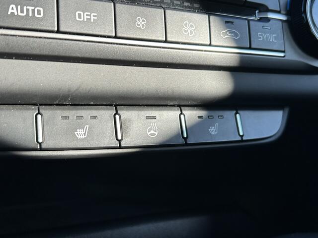 KIA Xceed 1.5 T-GDi DynamicLine | AUTOMAAT | CAMERA | NAVI | APPLE CARPLAY/ ANDROID AUTO |