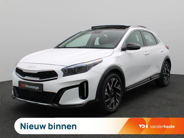 KIA Xceed 1.6 GDi PHEV Dynamicplusline 141PK DCT6 SOH 100%, Pano-Schuifdak, Trekhaak, 18" LM Velgen, Achteruitrijcamera, Side assist, Stuur/stoelverwarming, Elek. achterklep, Adaptieve Cruise